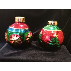 Vintage Living Quarters Ornament Collection Ceramic Salt & Pepper Shakers